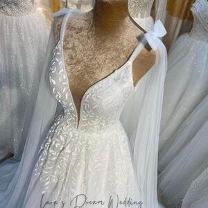 Elegant White Wedding Dress